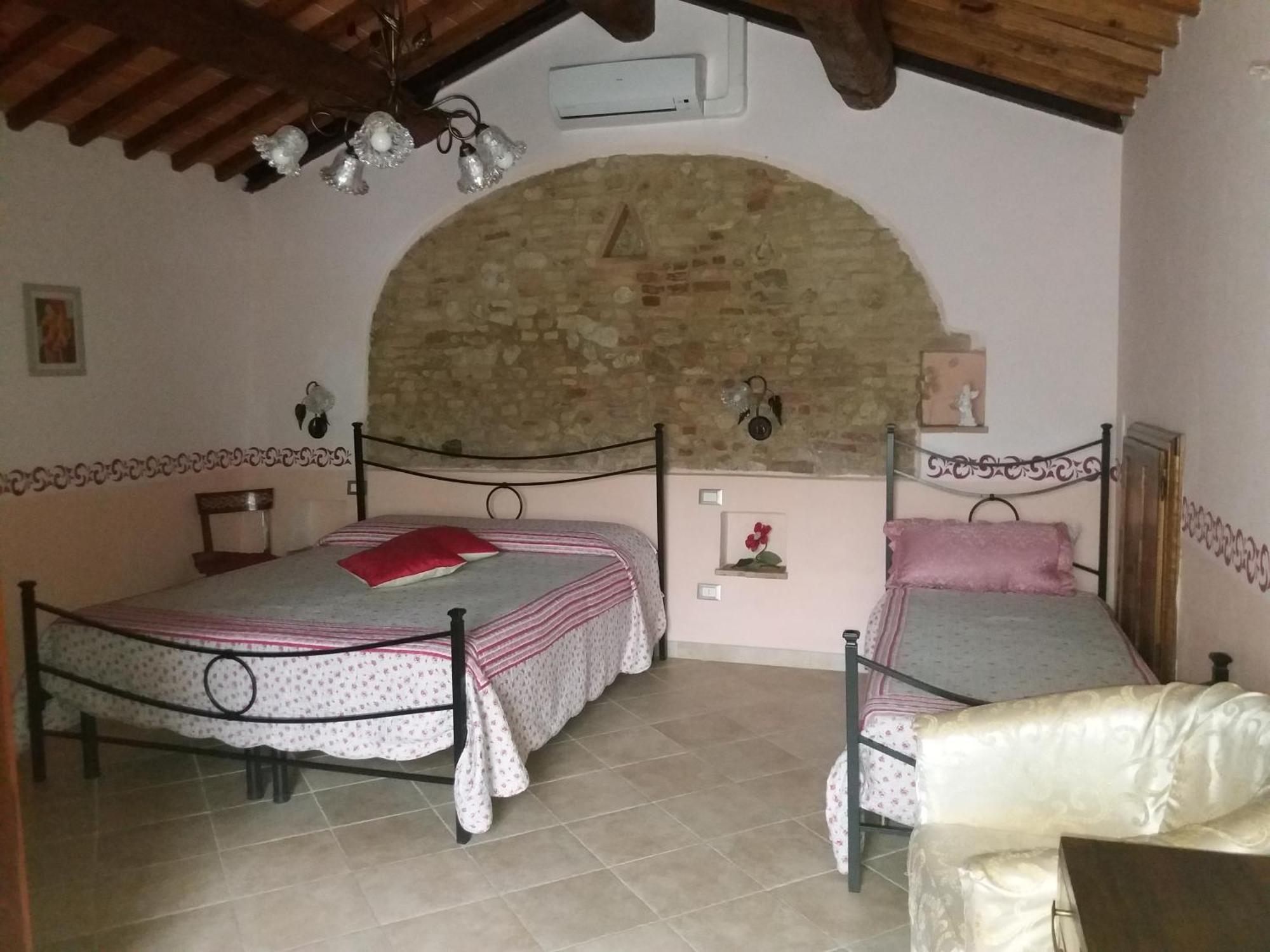 Antico Casolare Villa San Gimignano Bagian luar foto