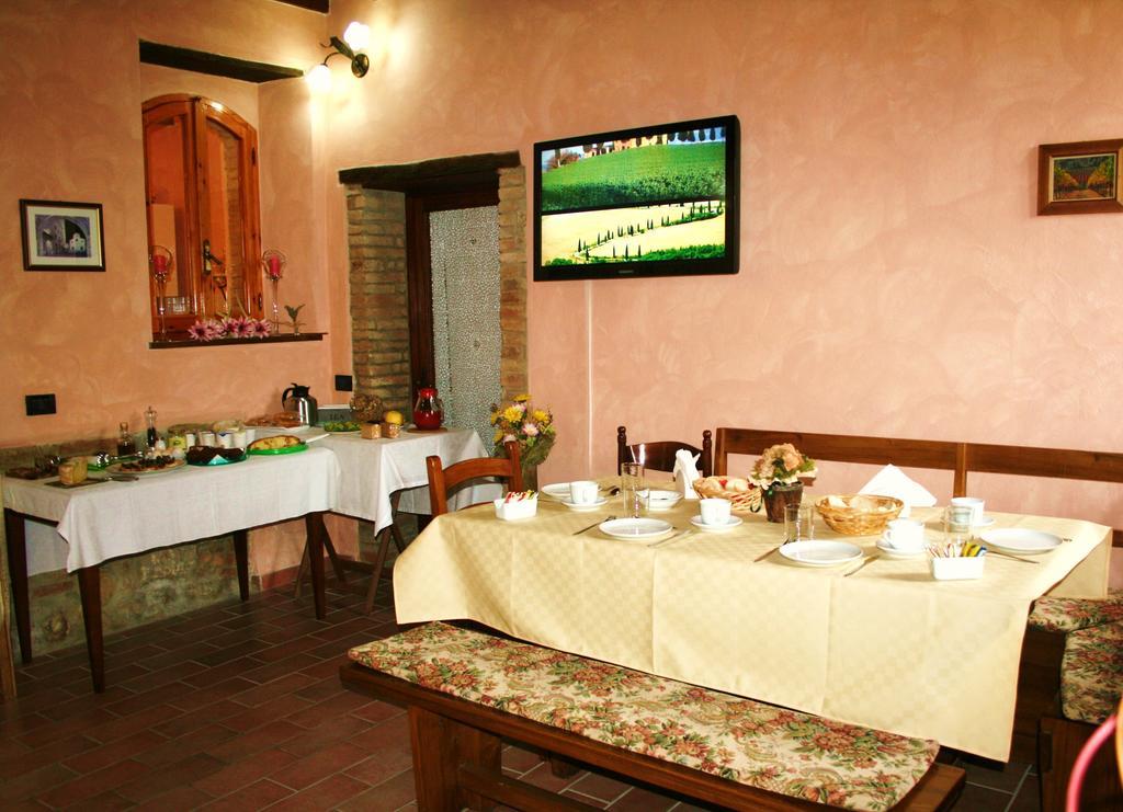 Antico Casolare Villa San Gimignano Bagian luar foto